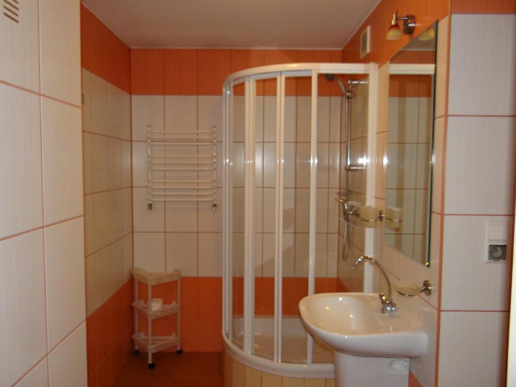 Hotel Restauracja Kinga Катовице Номер фото