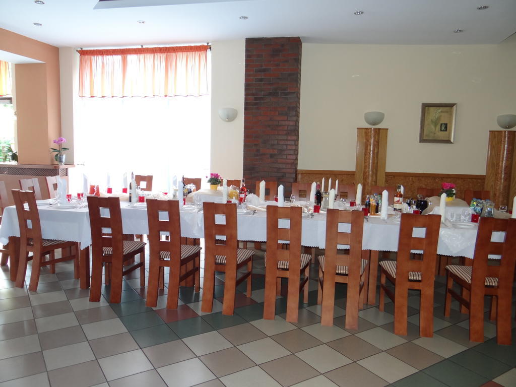 Hotel Restauracja Kinga Катовице Экстерьер фото